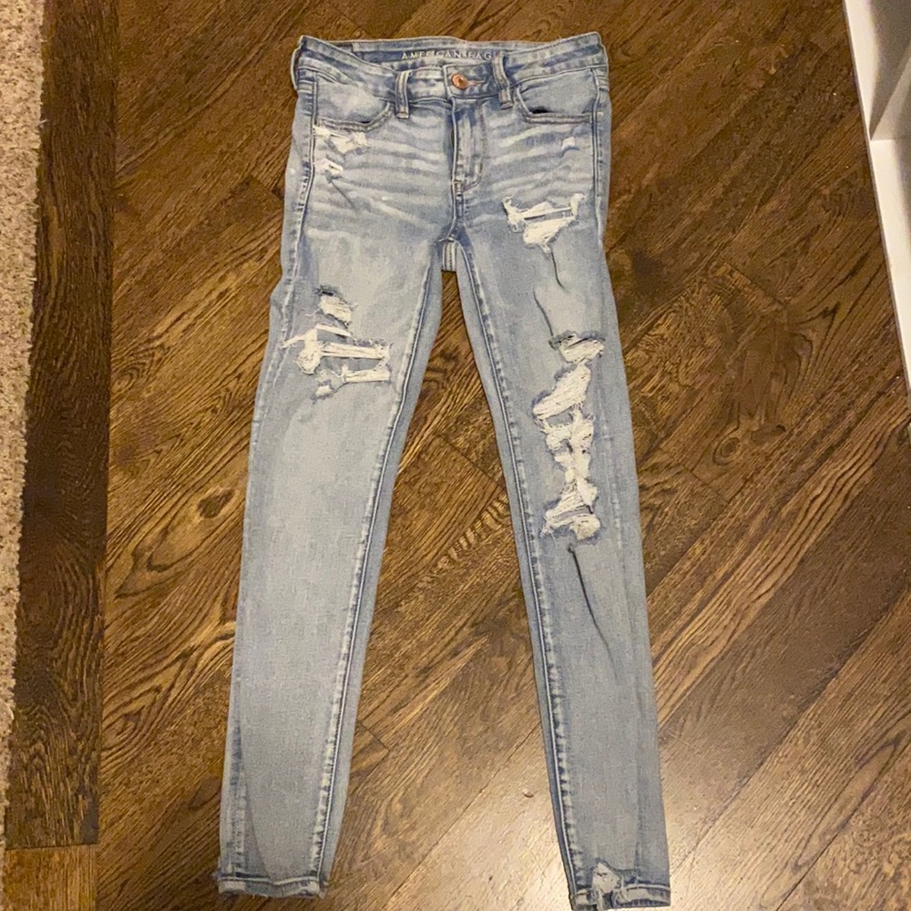 American Eagle light ripped jeans
